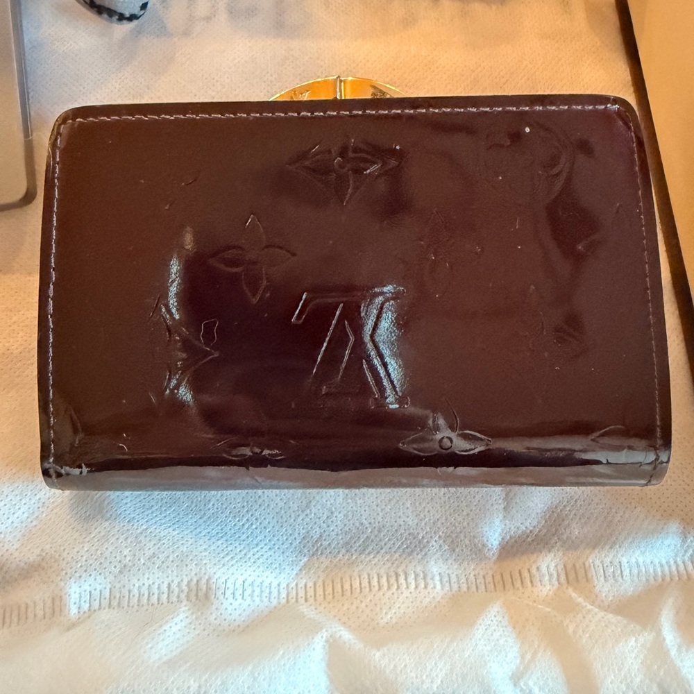 Louis Vuitton Amarante Vernis French Wallet Made In France 2007 w/ COA! - Picture 15 of 16